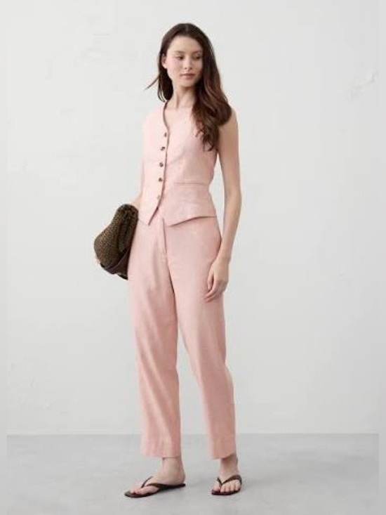 Banana Republic Pants - NWT Banana Republic TAPERED LINEN-BLEND PULL-ON PANT Bermuda Sand Pink M